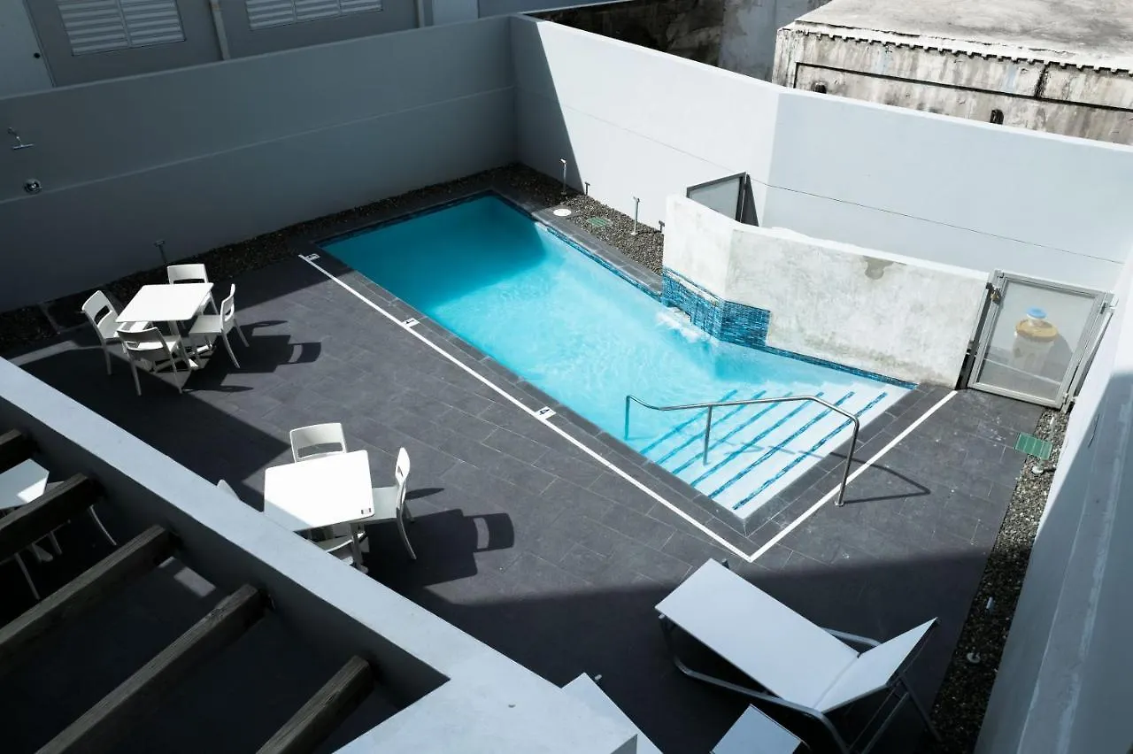 Royal Delonix Hotel Penuelas
